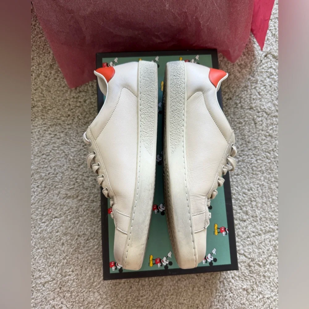 Disney x Gucci Mickey Mouse Sneakers - Picture 9 of 16